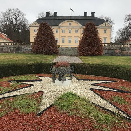 Hedenlunda Slott photograph